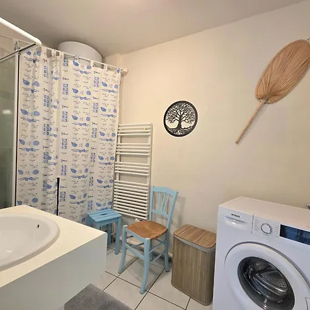 2 Pièces Face Mer, Balcon, 50m Plage, Proche Centre Et Commerces - Saint-brévin - Fr-1-364-141 Appartement *