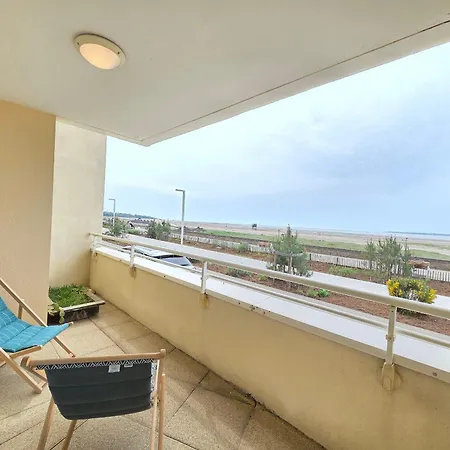 2 Pièces Face Mer, Balcon, 50m Plage, Proche Centre Et Commerces - Saint-brévin - Fr-1-364-141